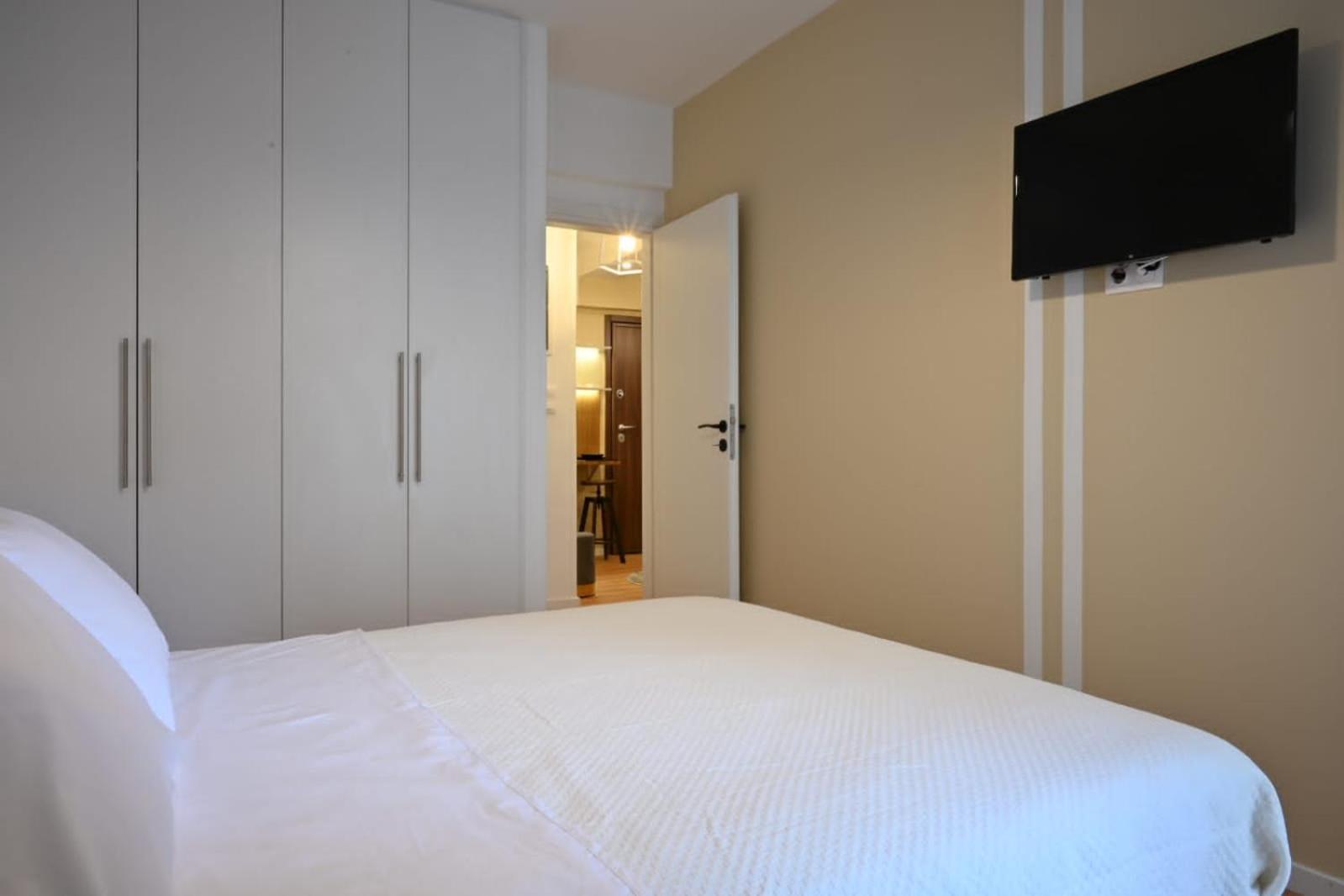 Modern Two Bedroom Apartment At Koukaki Athens Luaran gambar