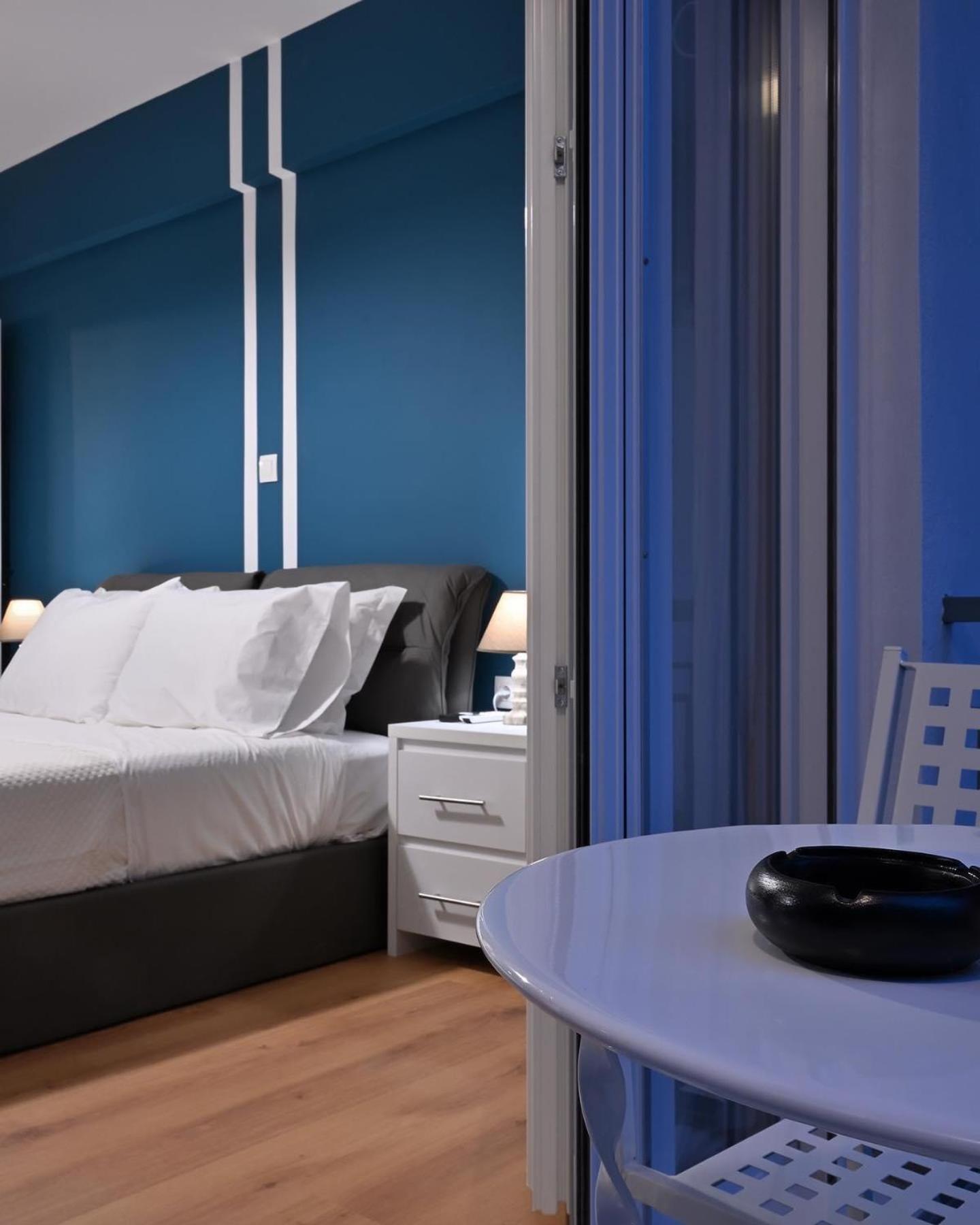 Modern Two Bedroom Apartment At Koukaki Athens Luaran gambar